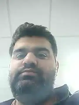 Snapshot of Happyman300 chatting on 11-13-25, 11:42 Happyman300 online show from 11-13-25, 11:42