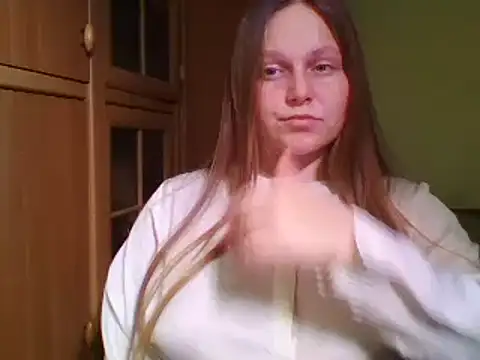 Snapshot of Evasapples chatting on 12-14-24, 08:08 Evasapples online show from 12-14-24, 08:08