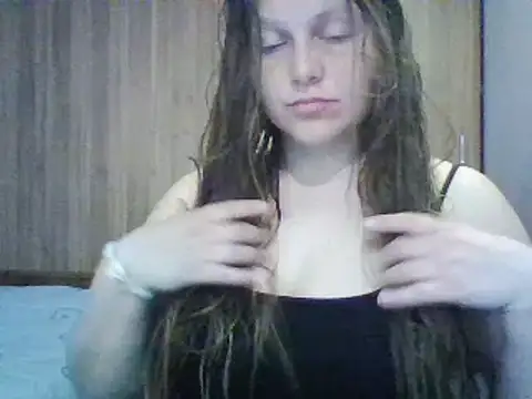 Snapshot of Evasapples chatting on 03-21-25, 11:34 Evasapples online show from 03-21-25, 11:34