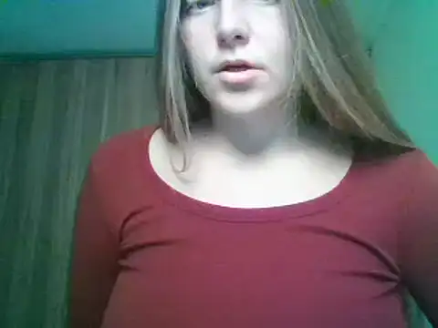 Snapshot of Evasapples chatting on 09-19-25, 12:28 Evasapples online show from 09-19-25, 12:28