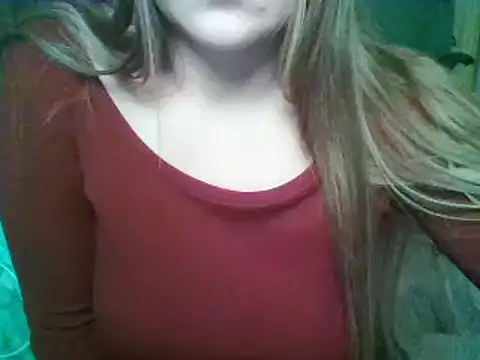 Snapshot of Evasapples chatting on 09-25-25, 09:40 Evasapples online show from 09-25-25, 09:40