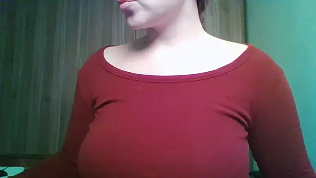 Snapshot of Evasapples chatting on 11-29-25, 07:28 Evasapples online show from 11-29-25, 07:28