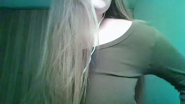 Evasapples online show from 04-30-26, 08:57