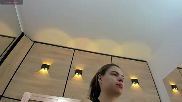 dorothy vegga online show from 01-19-26, 03:32