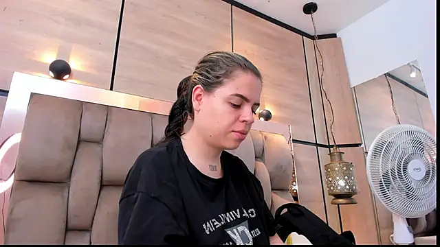 dorothy vegga online show from 02-24-26, 02:53