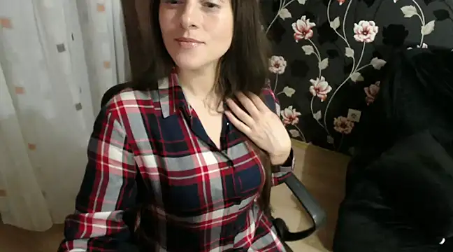 Snapshot of SweetBabyGirl212 chatting on 01-02-25, 04:02 SweetBabyGirl212 online show from 01-02-25, 04:02