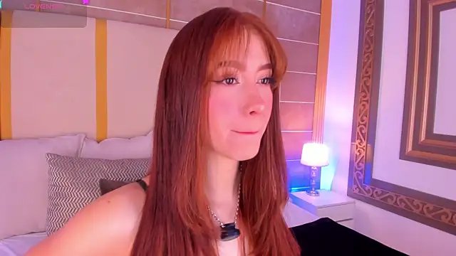 Snapshot of AbigailCarter chatting on 10-03-25, 11:35 AbigailCarter online show from 10-03-25, 11:35