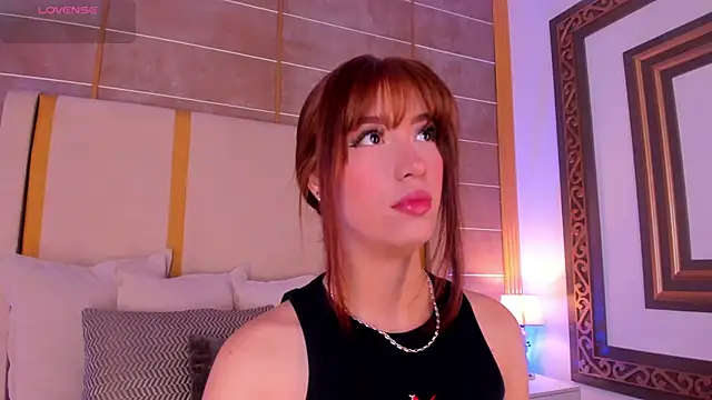 Snapshot of AbigailCarter chatting on 11-20-25, 11:37 AbigailCarter online show from 11-20-25, 11:37