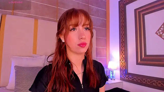 Snapshot of AbigailCarter chatting on 11-24-25, 11:37 AbigailCarter online show from 11-24-25, 11:37