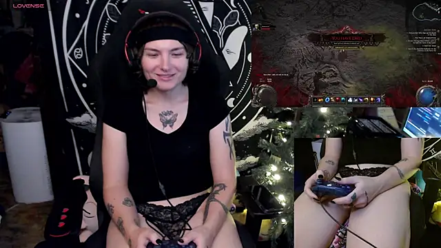 BrandiWRLD 999 online show from 12-27-24, 01:22