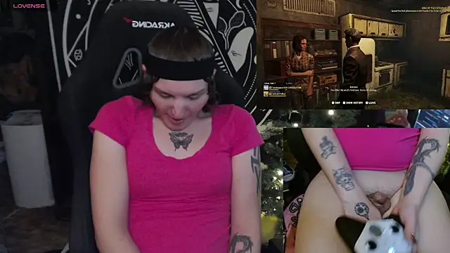 BrandiWRLD 999 online show from 01-14-25, 04:04