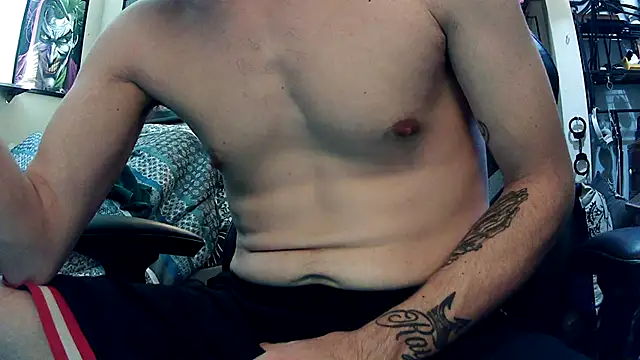 slutty guy12 online show from 02-20-25, 10:15