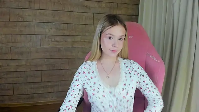 MilanaBalmain online show from 03-23-26, 04:27