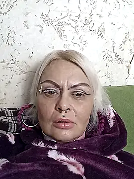 Gardener of Illusions online show from 11-06-25, 03:35