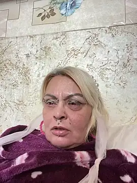 Snapshot of Gardener_of_Illusions chatting on 03-14-26, 08:14 Gardener of Illusions online show from 03-14-26, 08:14