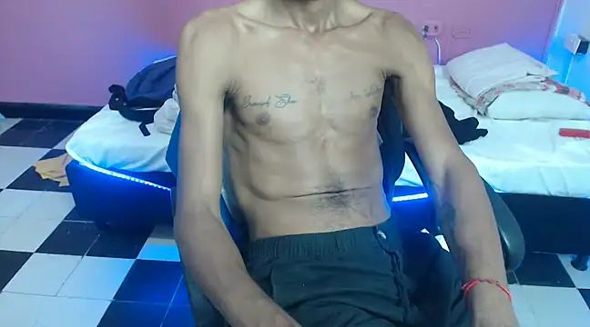 Albertwd420 online show from 01-01-25, 06:37