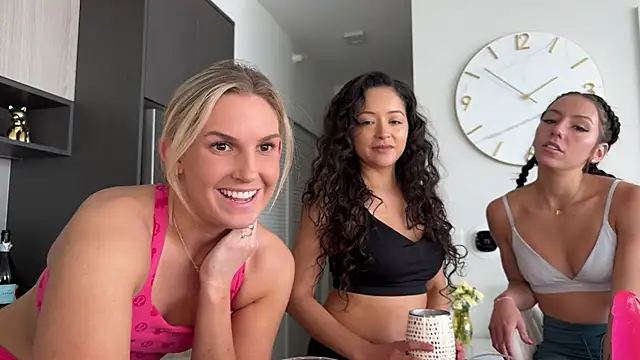 Graciemae baexx online show from 02-19-25, 07:59