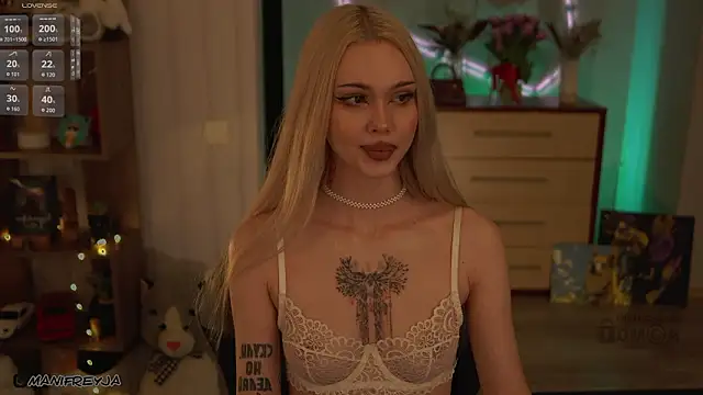 ManiFreyja online show from 03-09-26, 06:56