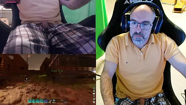 Snapshot of Crosss-23cm chatting on 12-04-24, 07:56 Crosss-23cm online show from 12-04-24, 07:56