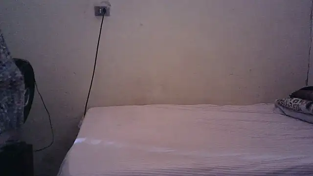 Snapshot of pornstarbrezillian chatting on 09-18-25, 02:30 pornstarbrezillian online show from 09-18-25, 02:30