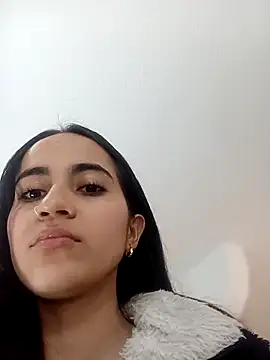 Snapshot of Mia_Fischer chatting on 09-09-25, 05:01 Mia Fischer online show from 09-09-25, 05:01