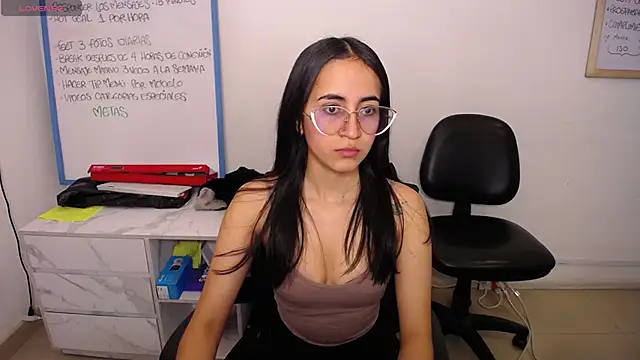 Snapshot of Mia_Fischer chatting on 09-30-25, 07:19 Mia Fischer online show from 09-30-25, 07:19