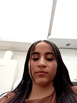 Mia Fischer online show from 10-23-25, 07:12