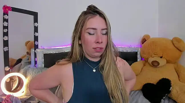 JanneKim online show from 02-06-25, 01:05