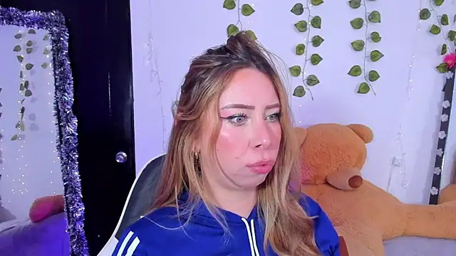 JanneKim online show from 03-11-26, 02:34