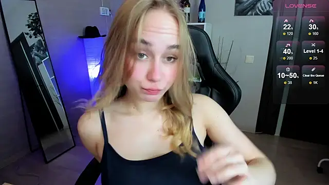 LianaBright online show from 10-18-25, 02:36