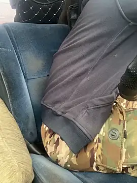 Snapshot of AlexGWoW chatting on 12-16-25, 10:20 AlexGWoW online show from 12-16-25, 10:20