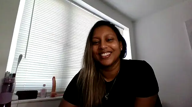 TEMPTING-TAMMY online show from 03-05-25, 01:17