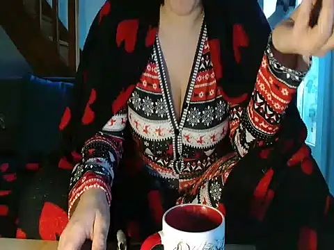 Lauzo21 online show from 12-17-25, 07:36