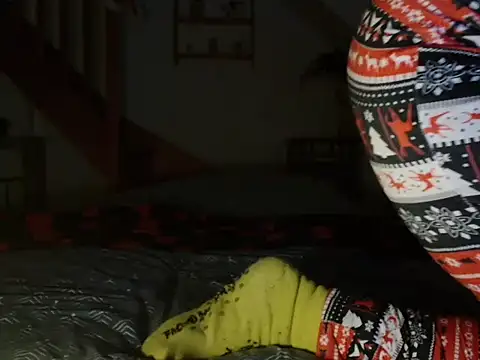 Lauzo21 online show from 12-19-25, 06:31