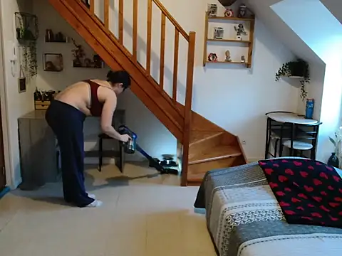 Lauzo21 online show from 02-26-26, 06:34