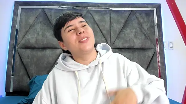 AbbySmiitth  online show from 03-31-26, 10:43