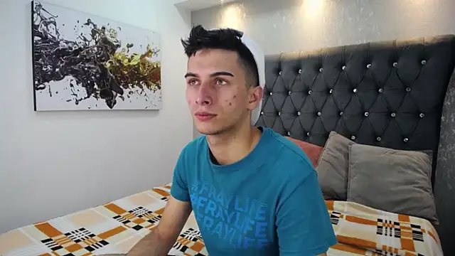 Snapshot of MrWilliseo chatting on 02-25-25, 07:25 MrWilliseo online show from 02-25-25, 07:25