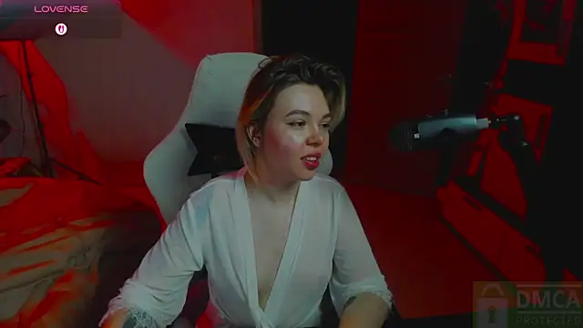 whoa-hoa-hoa-hoa-hoa online show from 02-10-26, 03:43