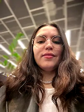 meow girl online show from 11-28-25, 08:06