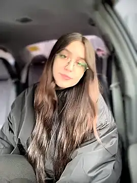 meow girl online show from 03-01-26, 09:44