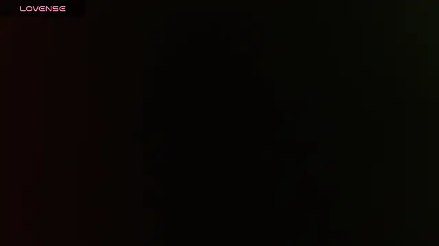 Snapshot of Vanse_lust chatting on 02-14-25, 06:51 Vanse lust online show from 02-14-25, 06:51