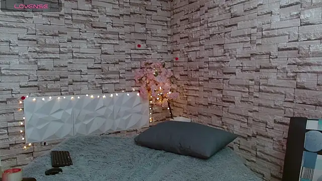 Snapshot of Vanse_lust chatting on 03-12-25, 09:56 Vanse lust online show from 03-12-25, 09:56