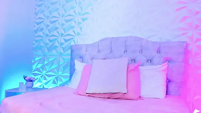 Snapshot of Miss_Ivy4 chatting on 03-21-25, 09:01 Miss Ivy4 online show from 03-21-25, 09:01