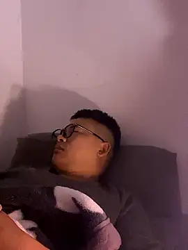 Snapshot of lixiaoshuai8 chatting on 01-18-26, 04:22 lixiaoshuai8 online show from 01-18-26, 04:22