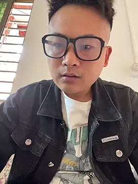 Snapshot of lixiaoshuai8 chatting on 02-07-26, 06:28 lixiaoshuai8 online show from 02-07-26, 06:28