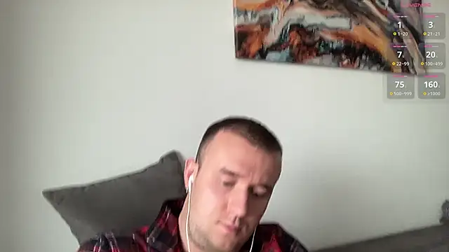 Snapshot of cute_mark chatting on 01-23-25, 12:41 cute mark online show from 01-23-25, 12:41