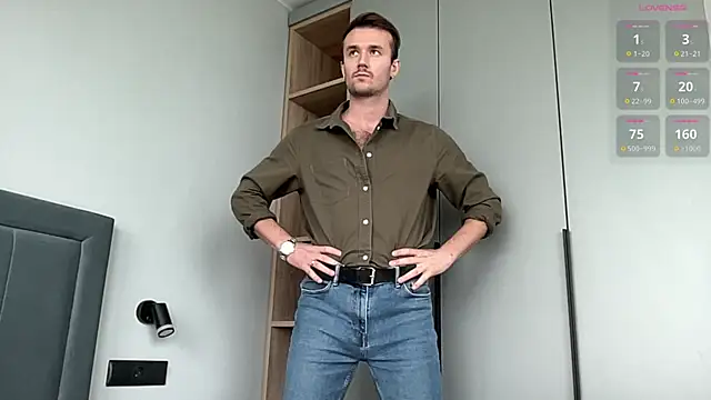 Snapshot of cute_mark chatting on 09-19-25, 10:16 cute mark online show from 09-19-25, 10:16