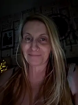 Northern Tease online show from 12-01-24, 11:04