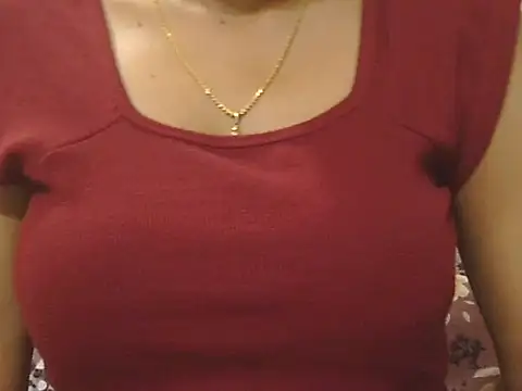 Snapshot of _FluffyHxney_ chatting on 09-14-25, 05:34  FluffyHxney  online show from 09-14-25, 05:34