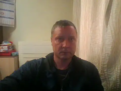 Snapshot of c6tm5 chatting on 10-14-25, 07:09 c6tm5 online show from 10-14-25, 07:09